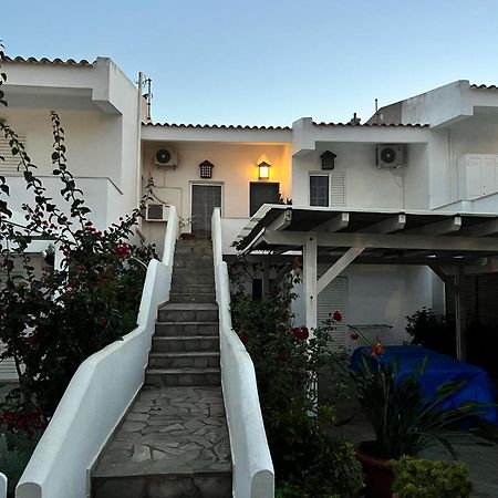 Pounta Beach House 苏尼翁 外观 照片